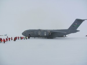 Welcome to Antarctica 09 - Glacier Explorer